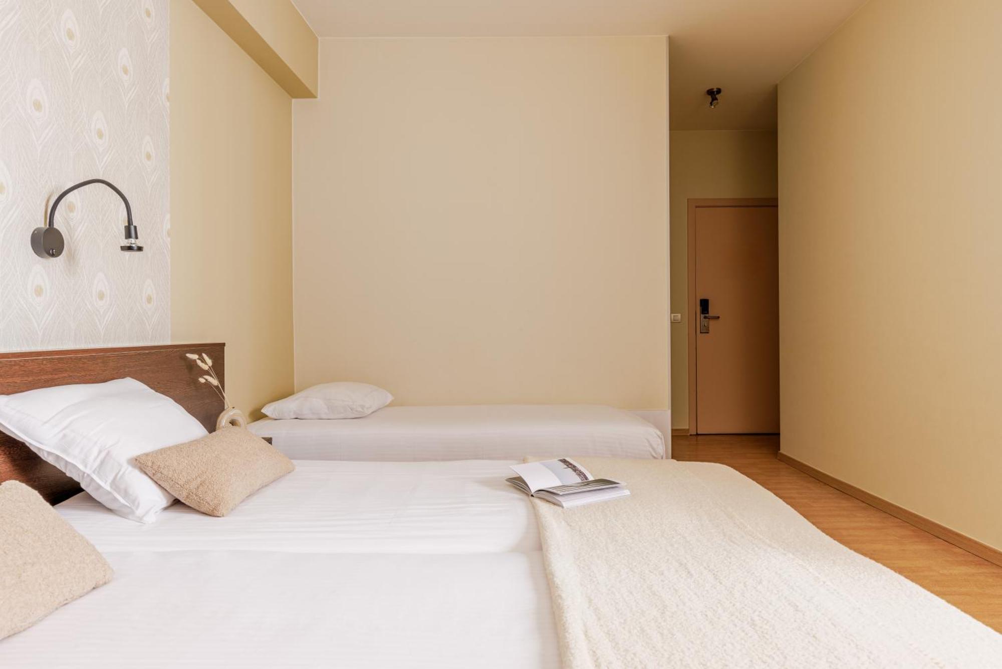 Hotel Corner House By Wp Hotels 블랑켄베르크 외부 사진